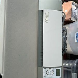 Silhouette Cameo machine